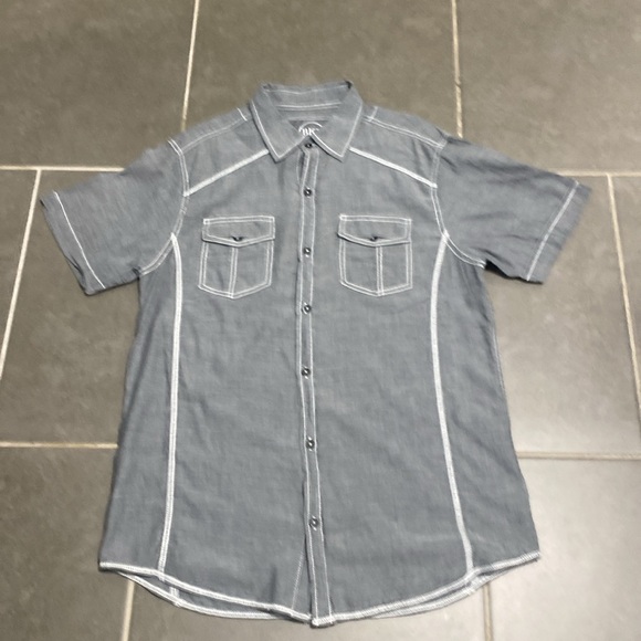 BKE Button-Up Shirt. Size Large. - Picture 6 of 7